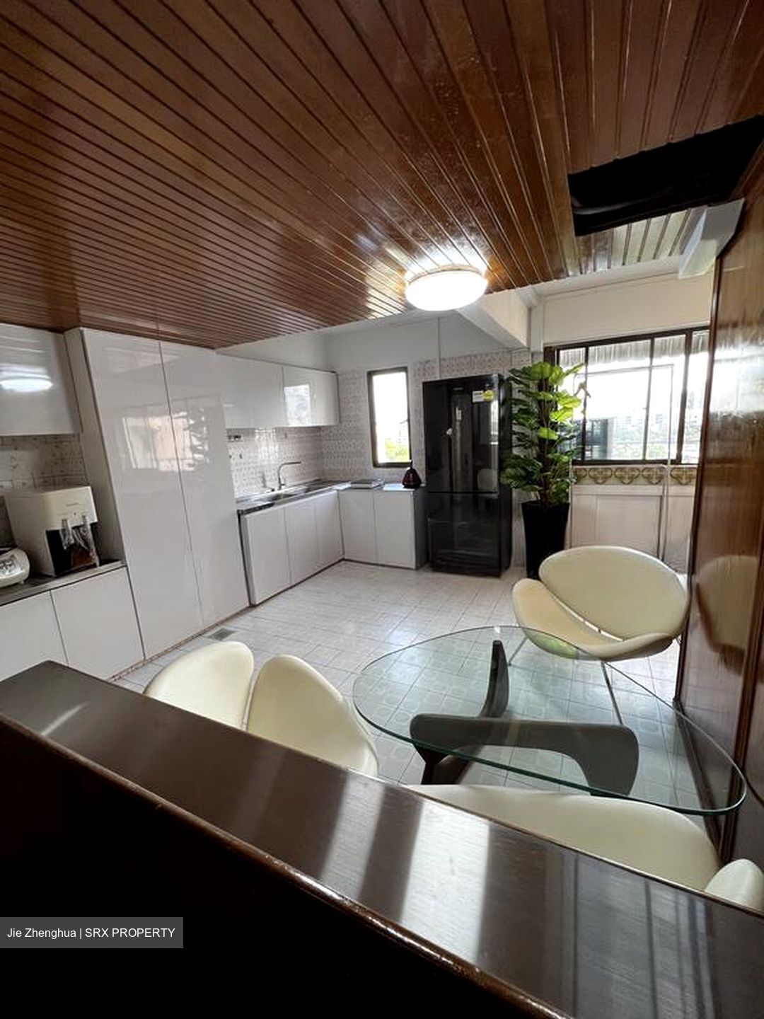 Queensway Tower / Queensway Shopping Centre (D3), Apartment #517029221